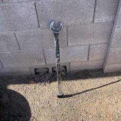 2” Wrench (Armstrong)