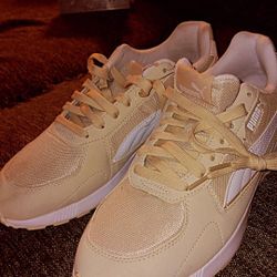 10.5 Puma Runtamed Plus 