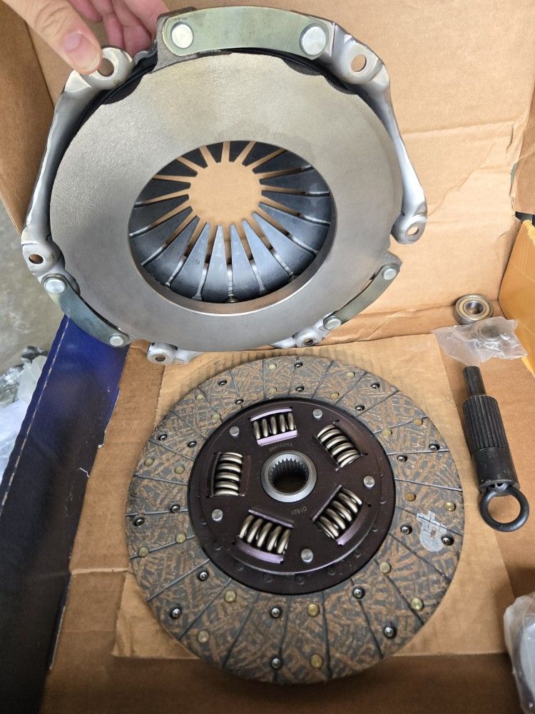 NEW '84 Corvette Clutch Kit