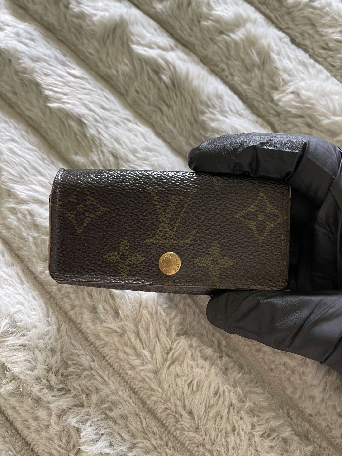 Louis Vuitton Keyholder 