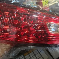 Taillights Assembly Rear Lamp Left Driver Side Inner  Only  Fits honda Hr-v. Fits 2016 -18 # 730