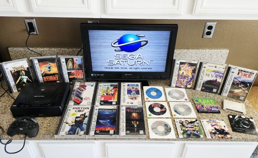 Massive SEGA SATURN collection with 25+ Games all in excellent conditions.
(READ THE DESCRIPTION PLZ
