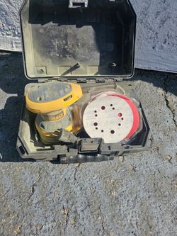 DEWALT Sander power machine