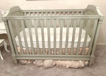 Pottery Barn Blythe 3 In One Upholstered Convertible Crib