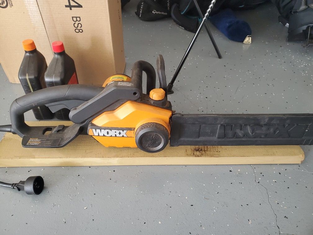 Chain Saw
