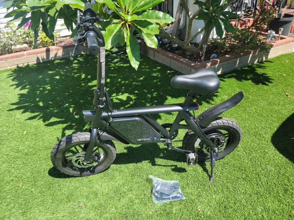 Jetson Atlas Folding Fat Tire Electric Bike