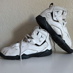 Jordan Boy Shoes Size 3
