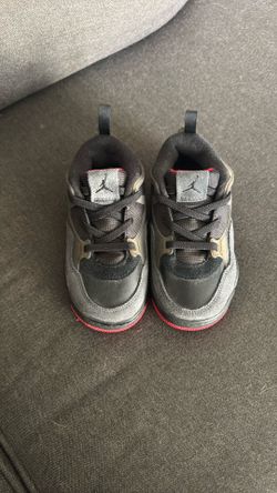 Kid’s Air Jordan 4s