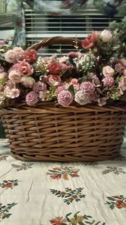 INVITA A TUS AMIGAS A UNA TARDE/ DE BELLEZA. CAMBIO DE IMAGEN, COMO VESTIR A LOS 50 Y MAS