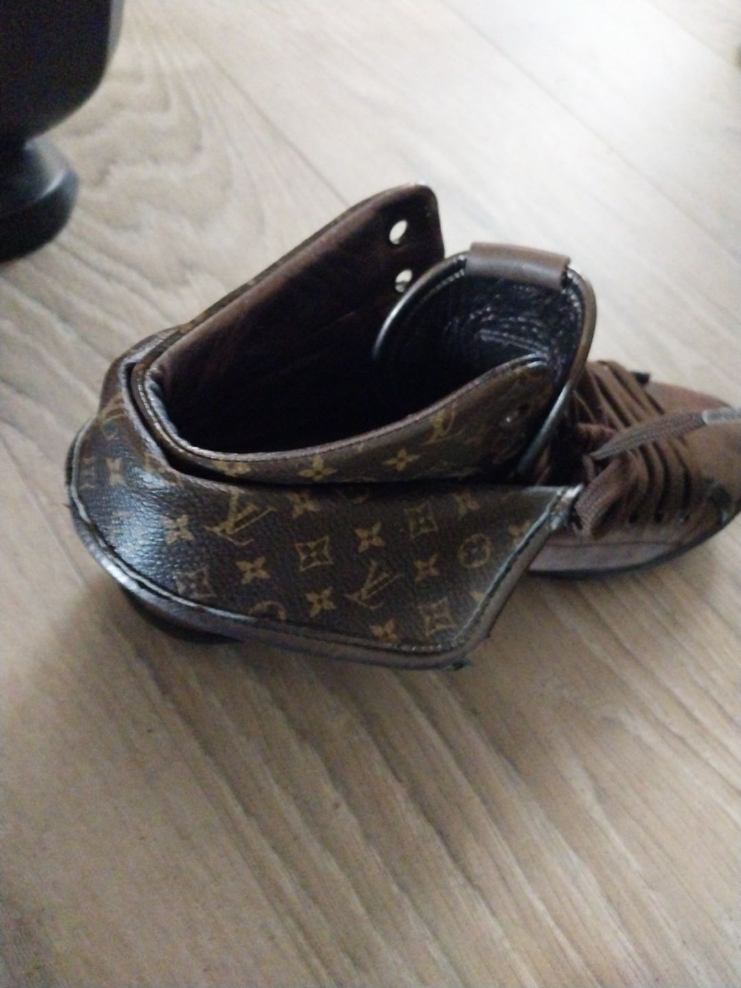 Louie Vuitton Shoes