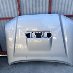 2005-2015 Toyota Tacoma Hood W/coup 