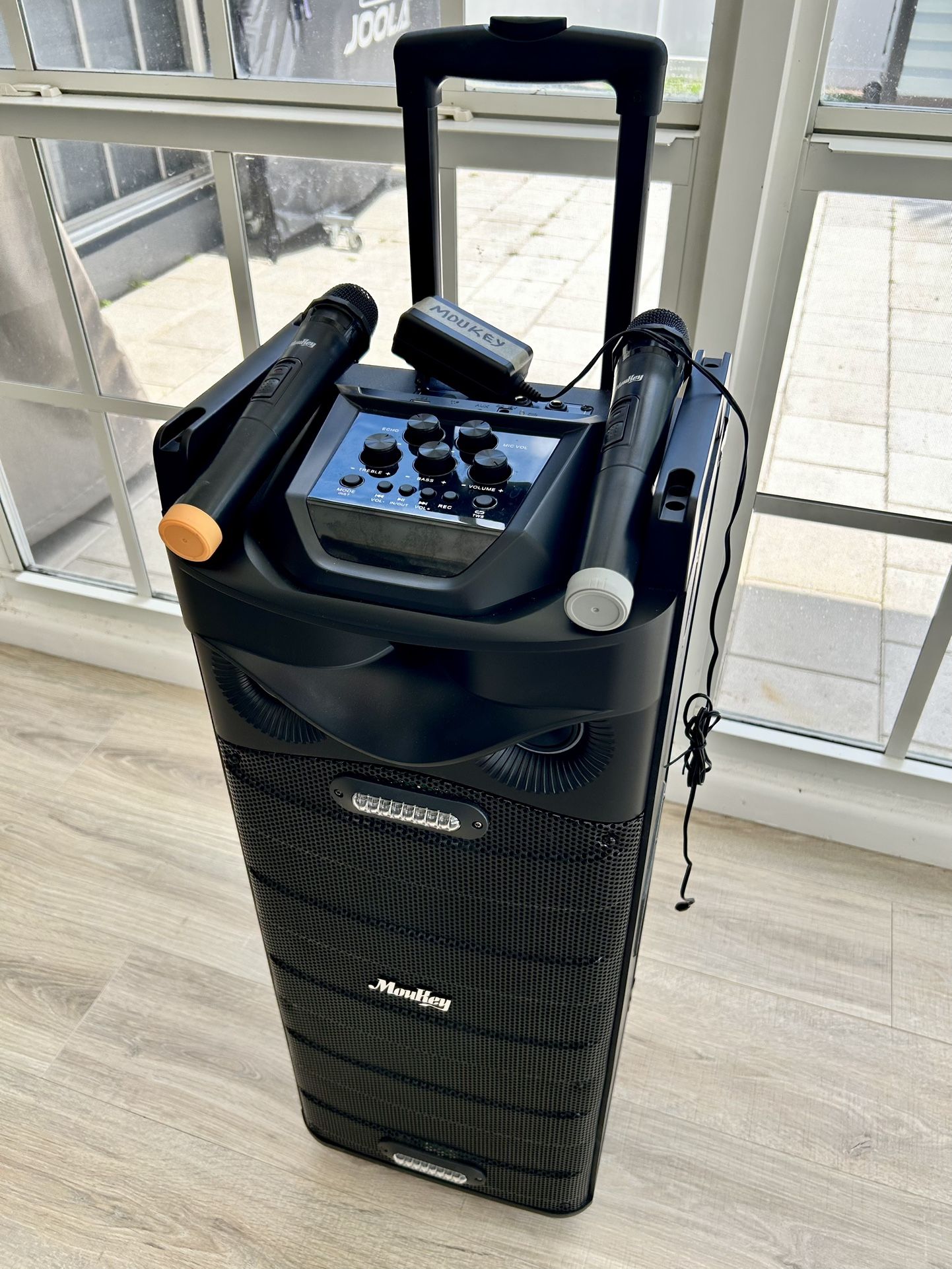 Moukey Karaoke Machine. Double 10” Woofer