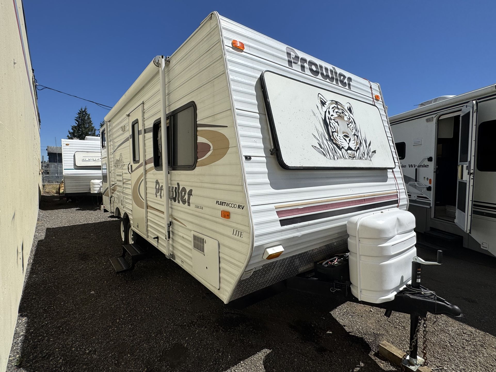 2004 Fleetwood Prowler