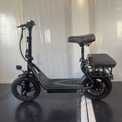 Electric scooter
