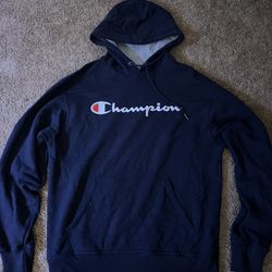 Champions men medium logo hoodie