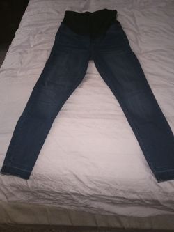 Pregnant jeans