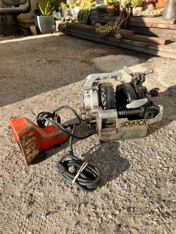 Sidekick model 6991 portable pipe threader with pedal as is