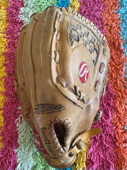 Rawlings Fastback Model Baseball Glove