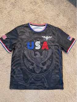 Men’s USA Soccer Shirt Jersey NEW Size Large