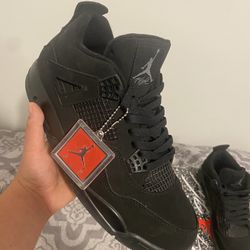 Jordan 4 2020 “Black Cats”