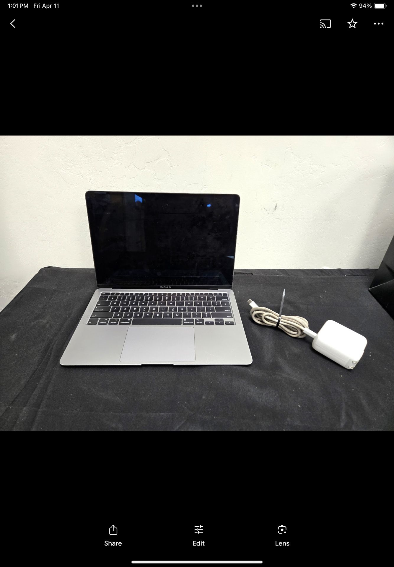Apple MacBook Laptop