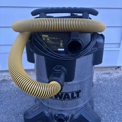Dewalt Vcum 