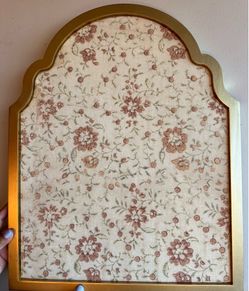Pin board