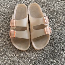 Chinese Laundry Women's Jaylen Jelly Slide Sandal