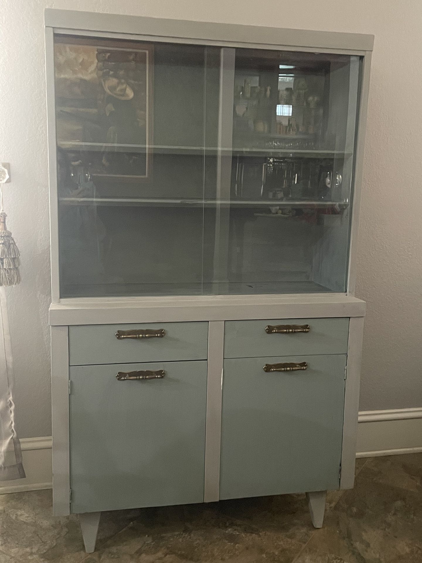 American Martinsville China cabinet