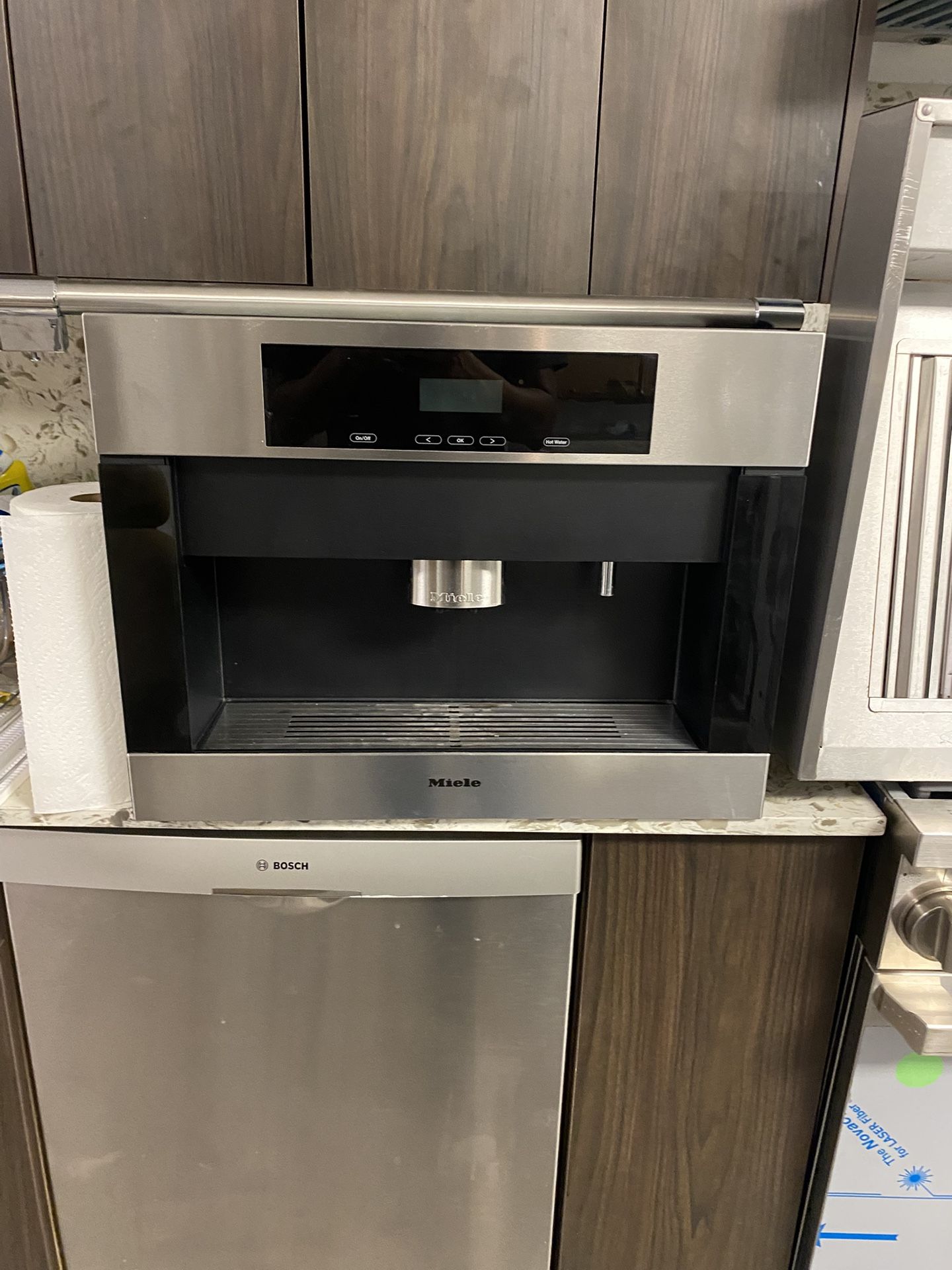 Miele Coffee Maker 24”Inch 
