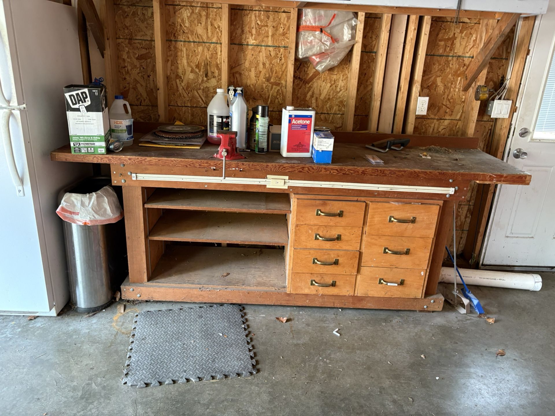 Sturdy Work Bench