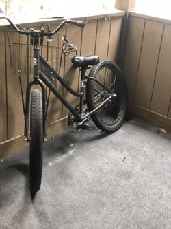 Retrospec Commuter Bike