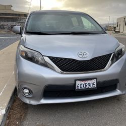 2013 Toyota Sienna