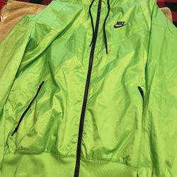 Men’s Nike windbreaker 