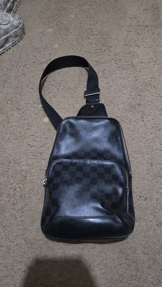 Louis Vuitton Avenue Sling Bag Damier Graphite