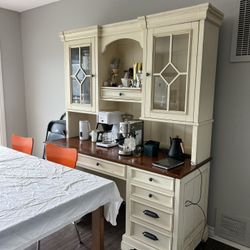 Large Hutch / Desk