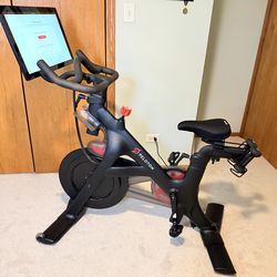 Peloton Bike