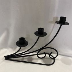 Retro Black Metal Candle Holder 