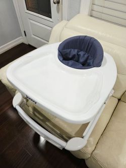 Joovy Spoon B Activity Baby Walker