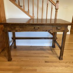 World market desk good used condition