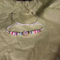 Women's bracelet