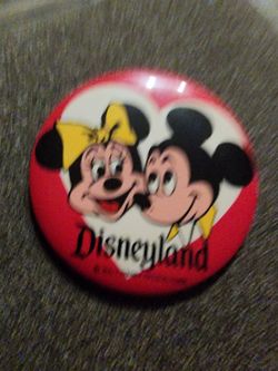 Disneyland Mickey & Minnie Mouse Pin Button