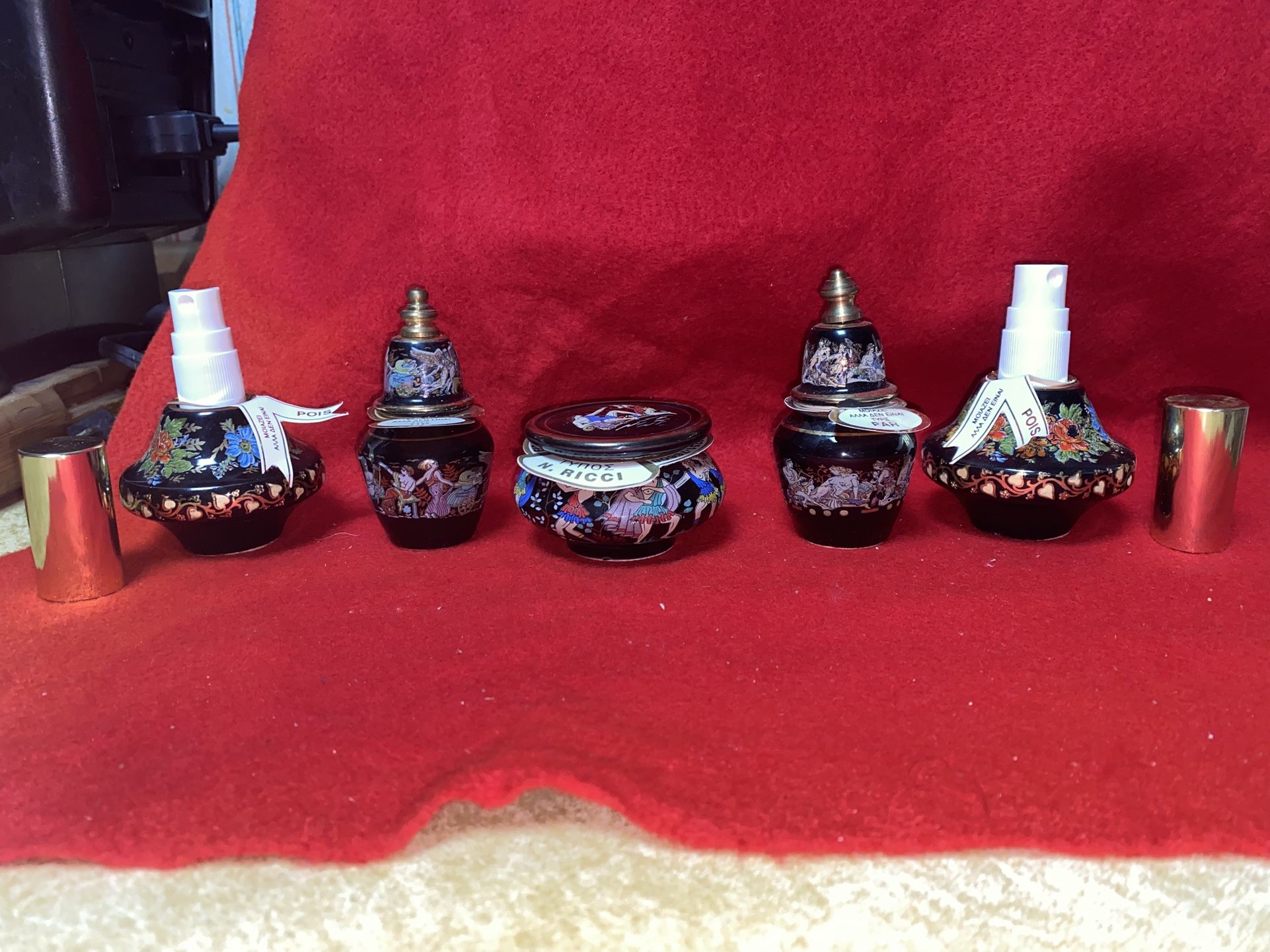 Vintage Set Of 5 2 Refillable Sprays, 2 Oil/Cream, & 1 Cream 24k gold Ceramic Vase Collectibles