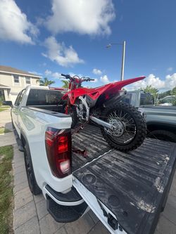 Honda CRF450R Dirt Bike 2026