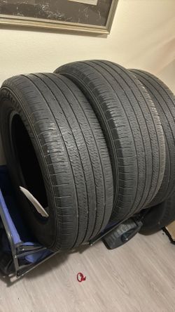 225/65R17 Tires