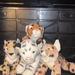 Aurora Stuffy Collection 