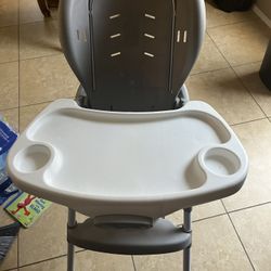 high chair 