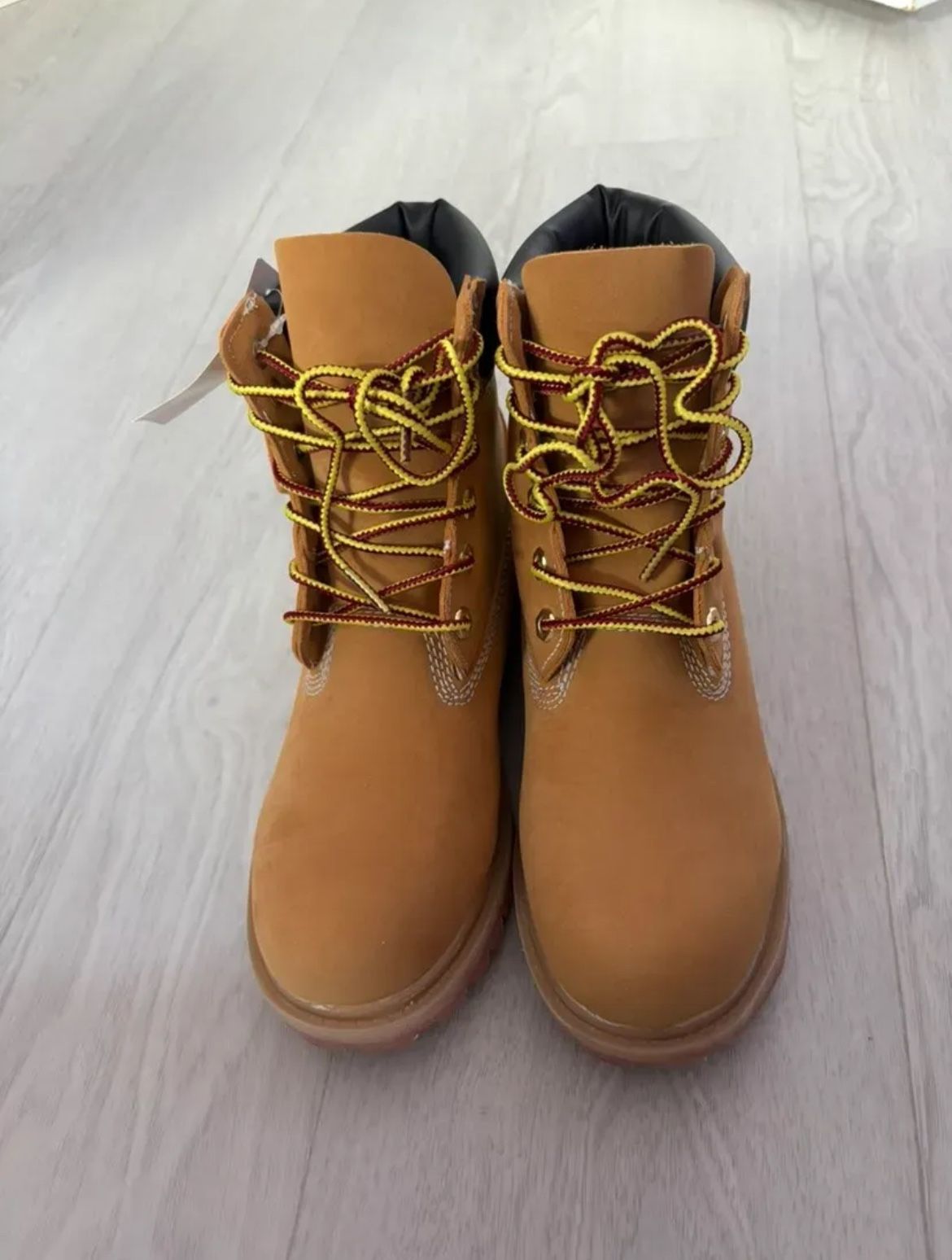 TIMBERLANDS 8.5 Men