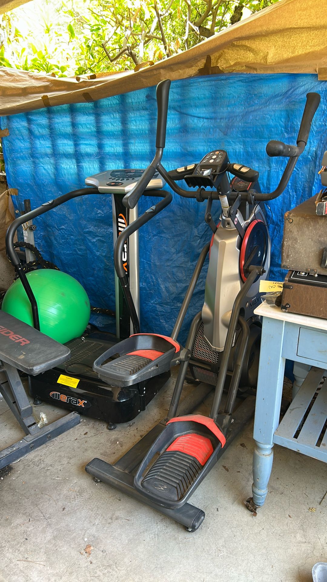 Pro Max Fitness Trainer Elliptical M5