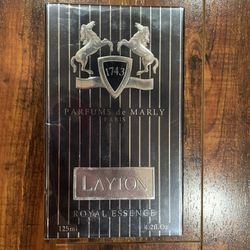 Layton Royal Essence Cologne